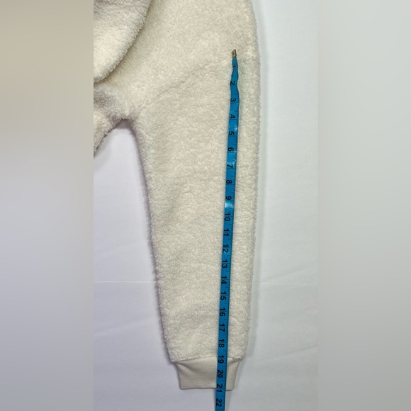 LOFT Sherpa Sweatshirt - cream, M - Picture 9 of 11